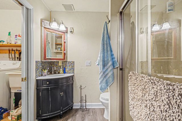 210 Village Green Rd, Gallatin, TN 37066