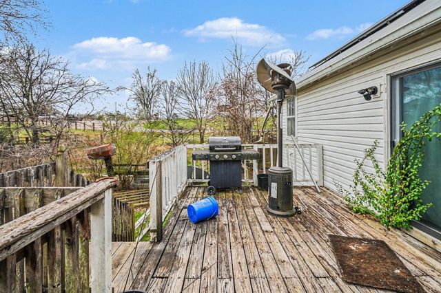 210 Village Green Rd, Gallatin, TN 37066