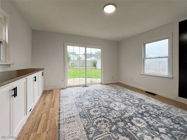 9203 Torrence Avenue, Brooklyn, OH 44144