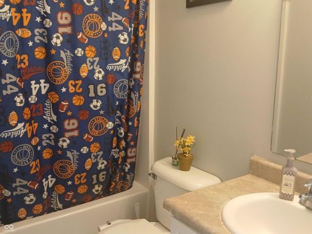 3148 Hope Springs Court, Indianapolis, IN 46268