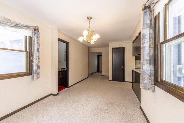 1510 St George Lane, Janesville, WI 53545