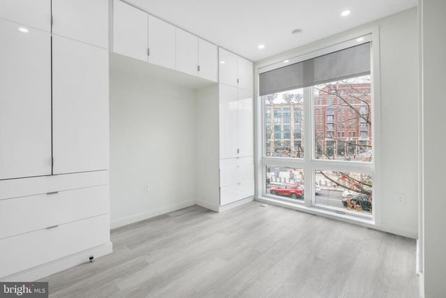 3709 NEW HAMPSHIRE AVE NW #204, Washington, DC 20010