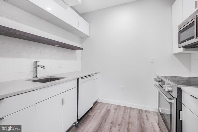 3709 NEW HAMPSHIRE AVE NW #204, Washington, DC 20010