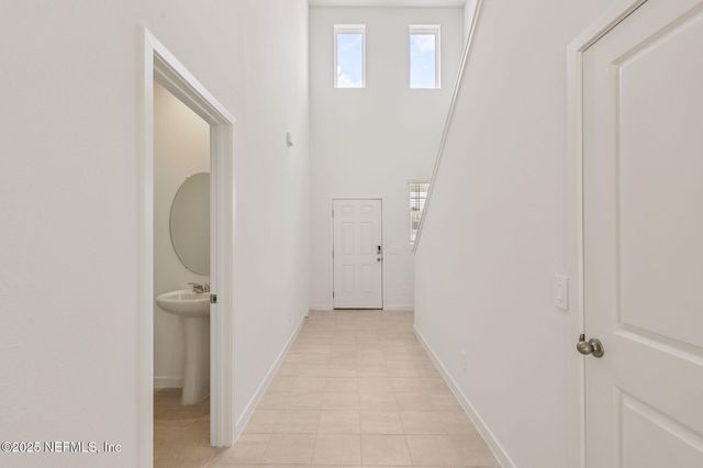 7351 QUEENSGATE Circle, Jacksonville, FL 32219