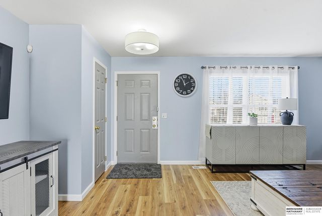 19511 X Street, Omaha, NE 68135