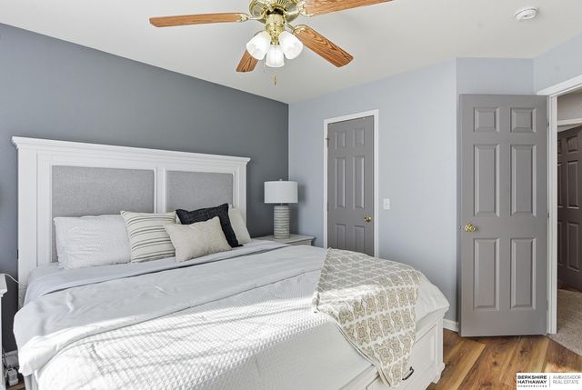 19511 X Street, Omaha, NE 68135