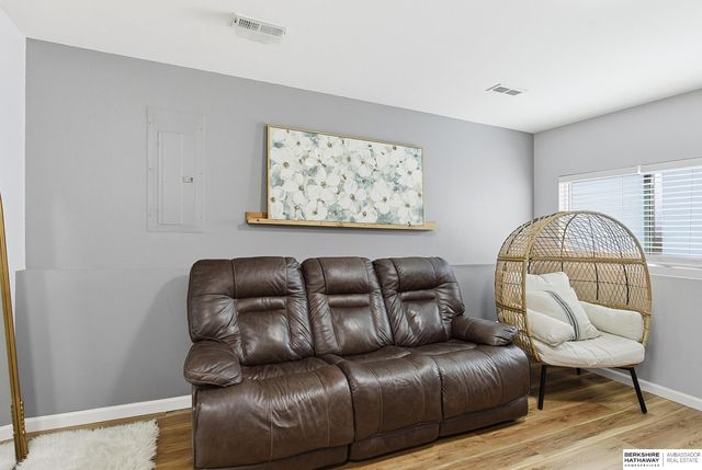 19511 X Street, Omaha, NE 68135