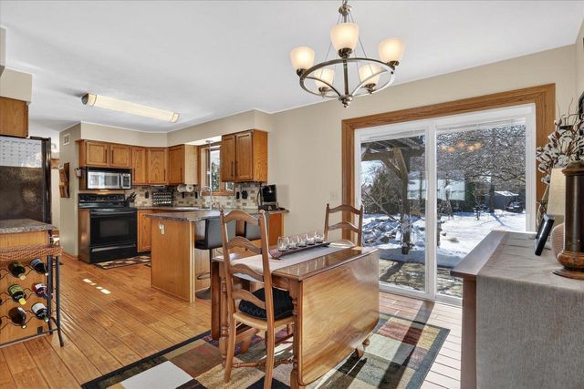 4016 New Haven Drive, Janesville, WI 53546