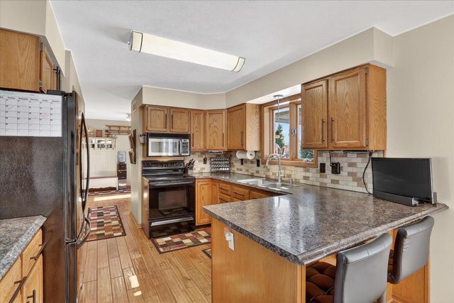 4016 New Haven Drive, Janesville, WI 53546