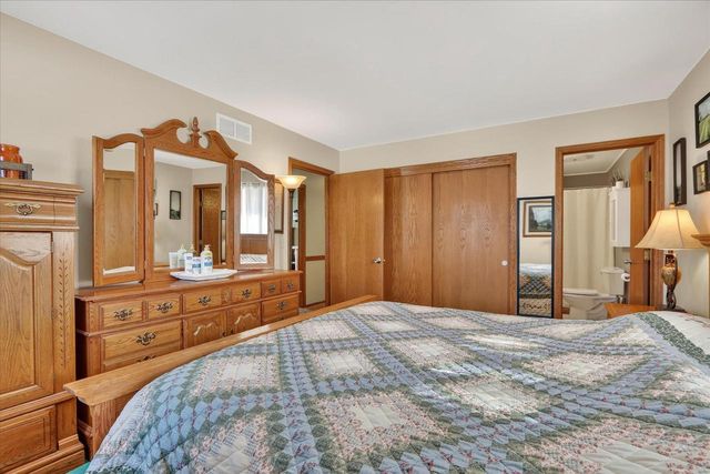 4016 New Haven Drive, Janesville, WI 53546