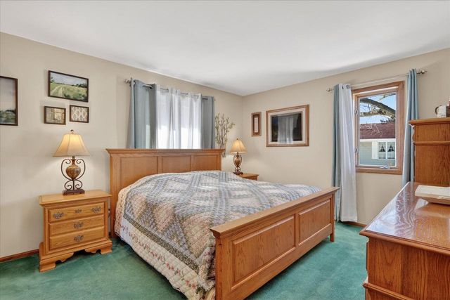 4016 New Haven Drive, Janesville, WI 53546