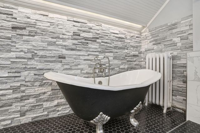 731 S Fremont Avenue, Springfield, MO 65804