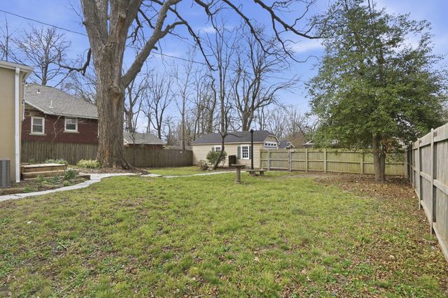731 S Fremont Avenue, Springfield, MO 65804