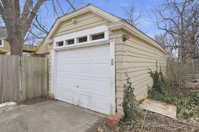 731 S Fremont Avenue, Springfield, MO 65804