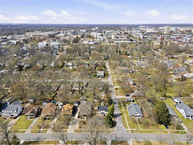 731 S Fremont Avenue, Springfield, MO 65804
