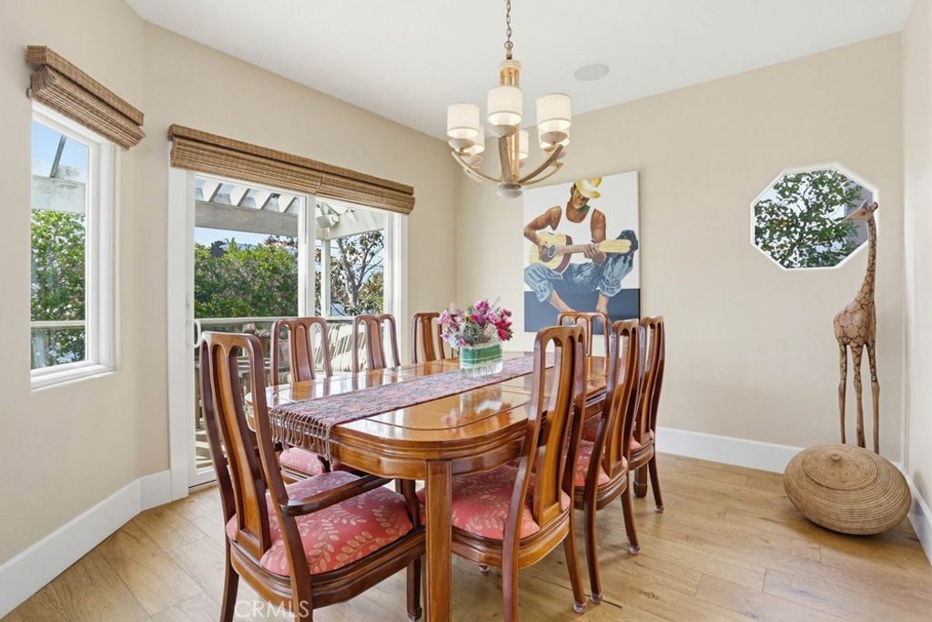 Image 16 of property listing at 2661 Point Del Mar, Corona Del Mar, CA 92625