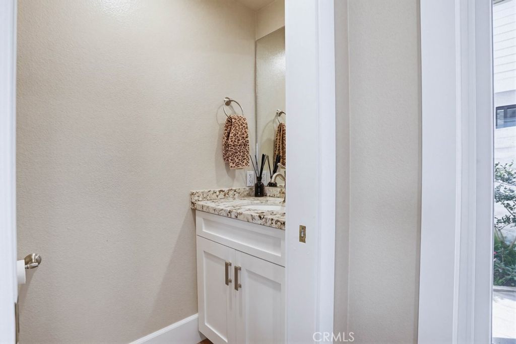 Image 26 of property listing at 2661 Point Del Mar, Corona Del Mar, CA 92625
