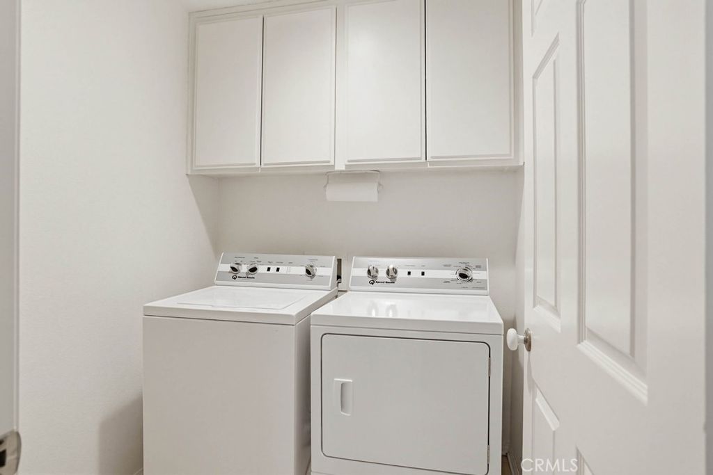 Image 41 of property listing at 2661 Point Del Mar, Corona Del Mar, CA 92625