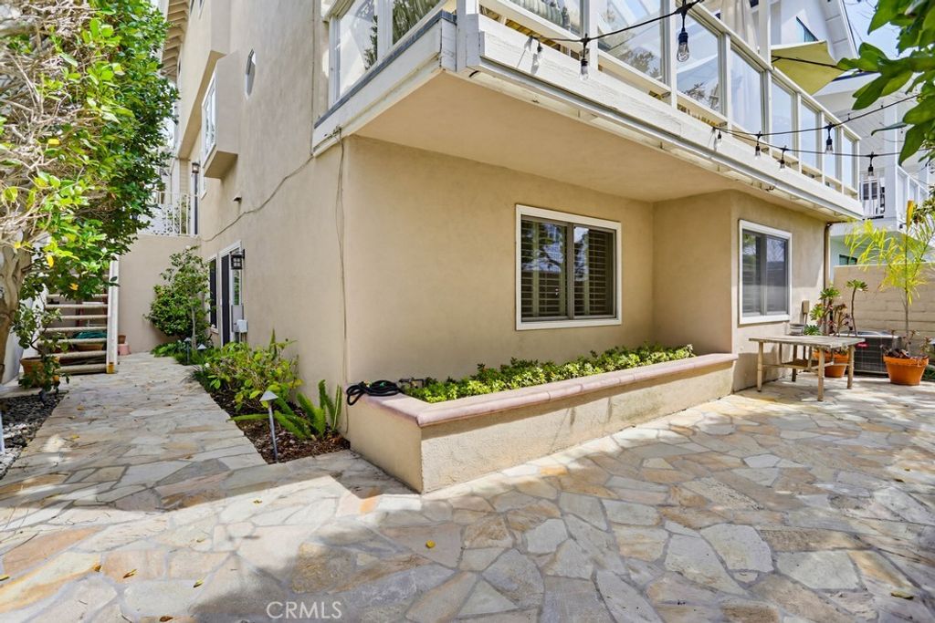 Image 48 of property listing at 2661 Point Del Mar, Corona Del Mar, CA 92625