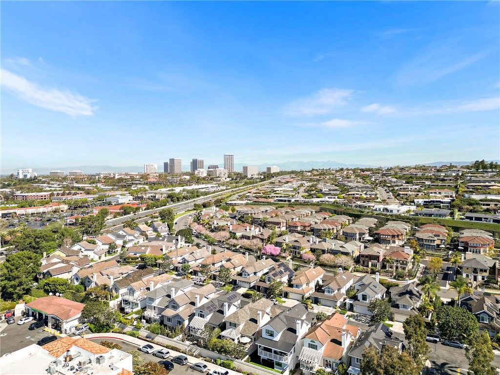 Image 68 of property listing at 2661 Point Del Mar, Corona Del Mar, CA 92625