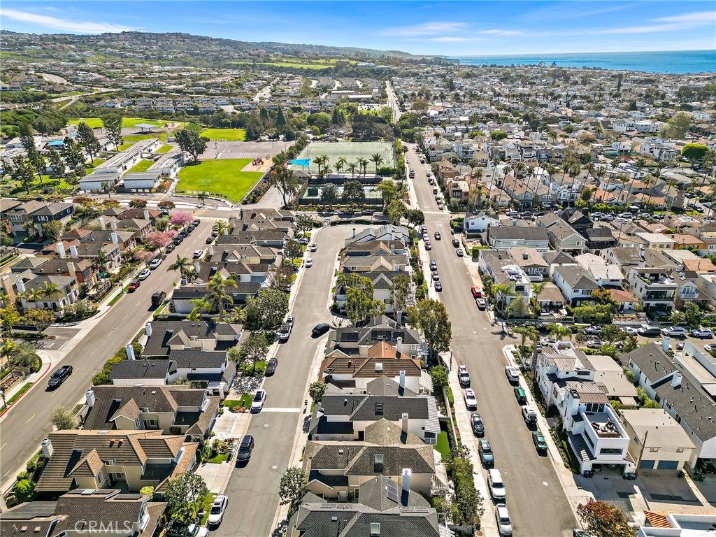 Image 70 of property listing at 2661 Point Del Mar, Corona Del Mar, CA 92625