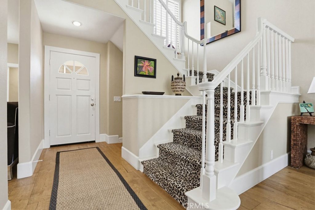 Image 8 of property listing at 2661 Point Del Mar, Corona Del Mar, CA 92625