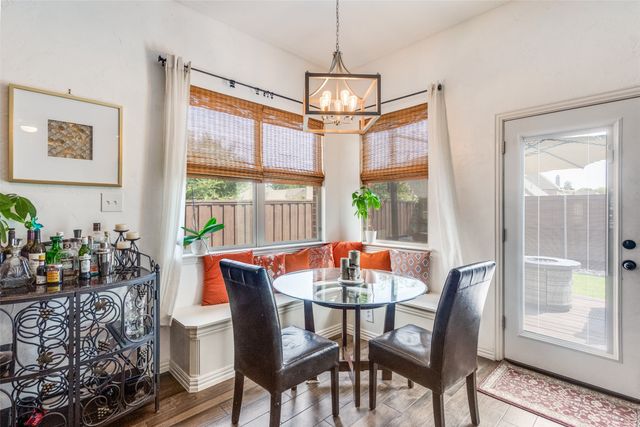 1604 Creek Crest Drive, Mckinney, TX 75071