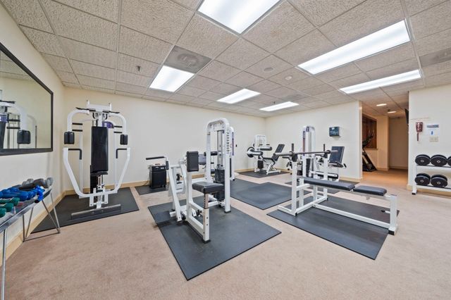 155 George Washington Blvd 205, Hull, MA 02045