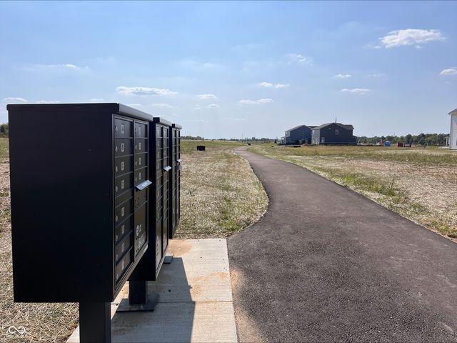 8727 Hollander Drive, Camby, IN 46113