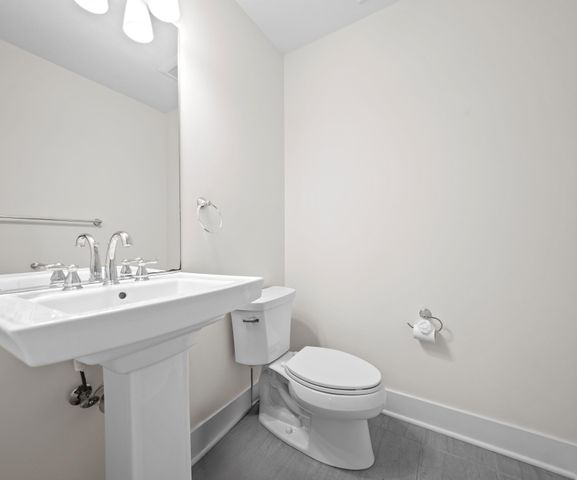 922 Catherine Street, Ann Arbor, MI 48104