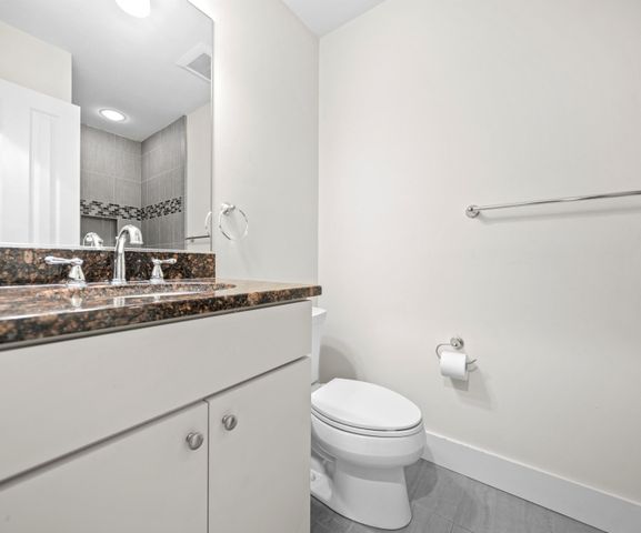 922 Catherine Street, Ann Arbor, MI 48104