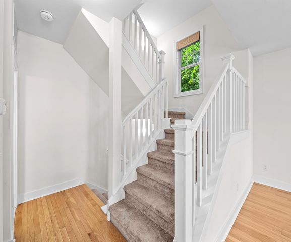 922 Catherine Street, Ann Arbor, MI 48104