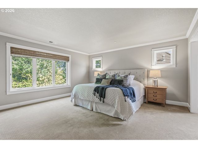 8743 Sw AMICUS Ter, Beaverton, OR 97007