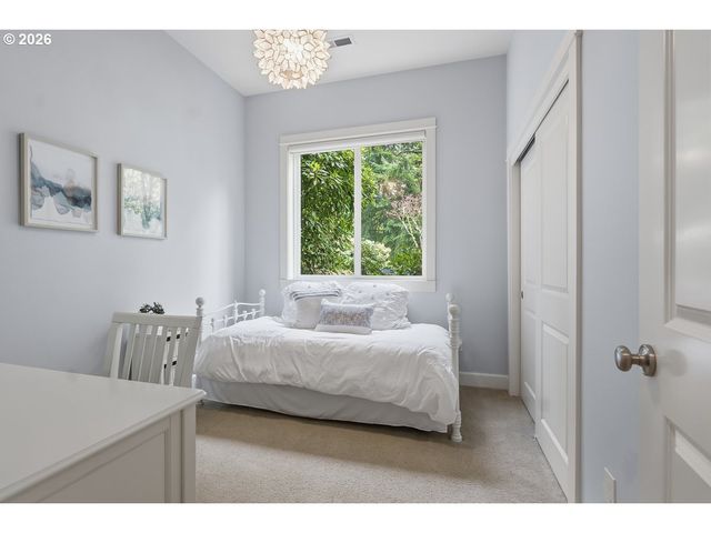 8743 Sw AMICUS Ter, Beaverton, OR 97007