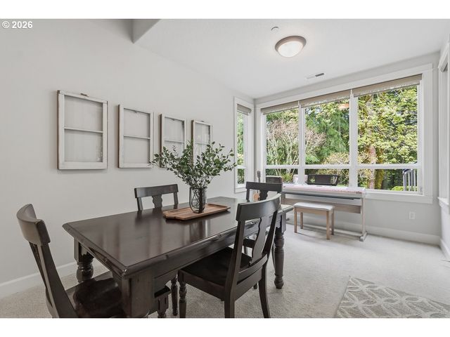 8743 Sw AMICUS Ter, Beaverton, OR 97007