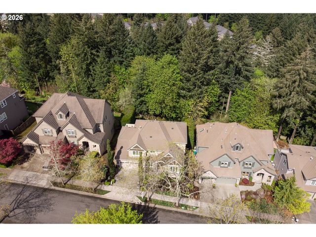 8743 Sw AMICUS Ter, Beaverton, OR 97007