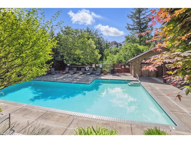 8743 Sw AMICUS Ter, Beaverton, OR 97007