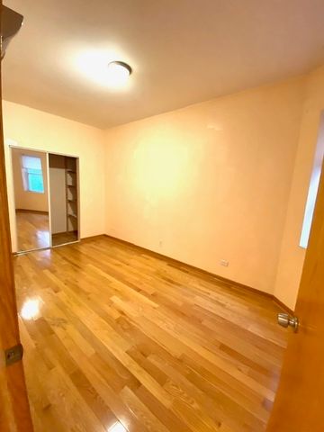 5052 N WINTHROP Avenue 2, Chicago, IL 60640