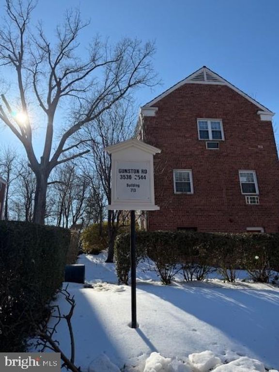 3536 GUNSTON ROAD, Alexandria, VA 22302