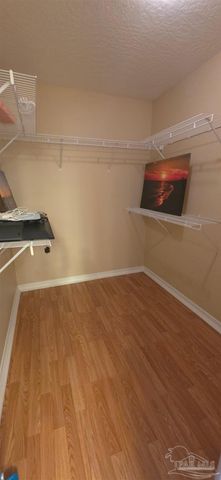 2065 Bella Breeze Ct, Navarre, FL 32566