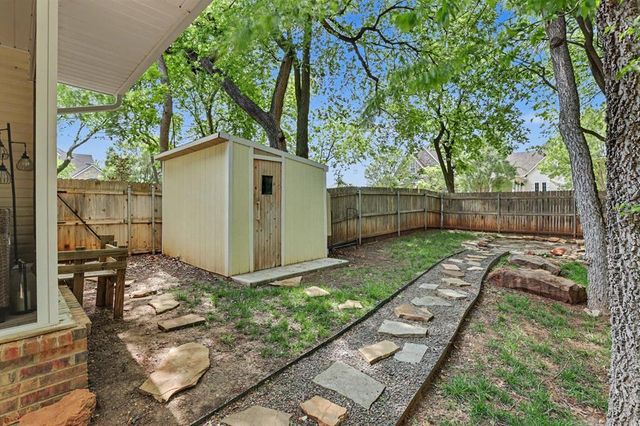 601 S Monomoy Court, Norman, OK 73071