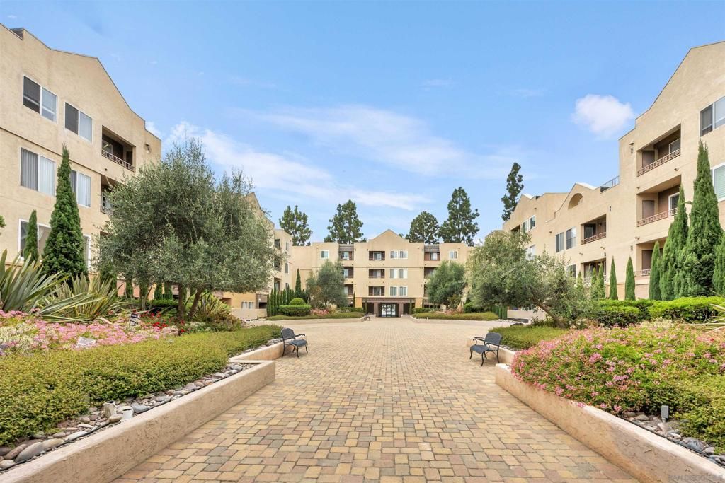 8889 Caminito Plaza Centro 7127, San Diego, CA 92122 — photo 5