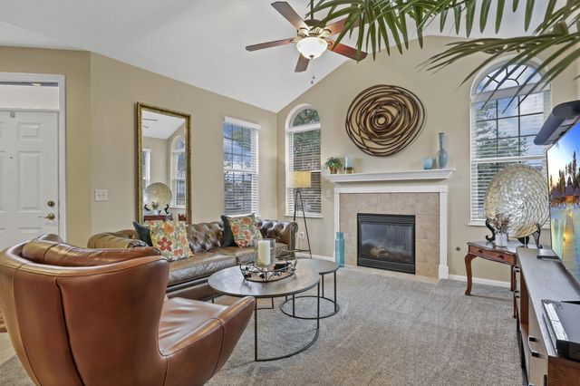 111 Jamie Lynn Circle, Pickerington, OH 43147