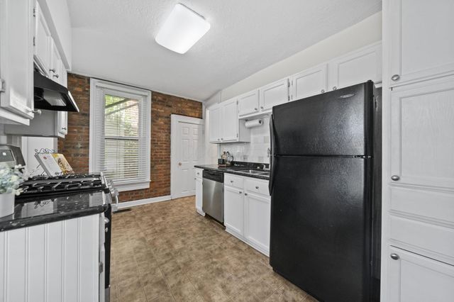 338 W 1st Avenue, Columbus, OH 43201