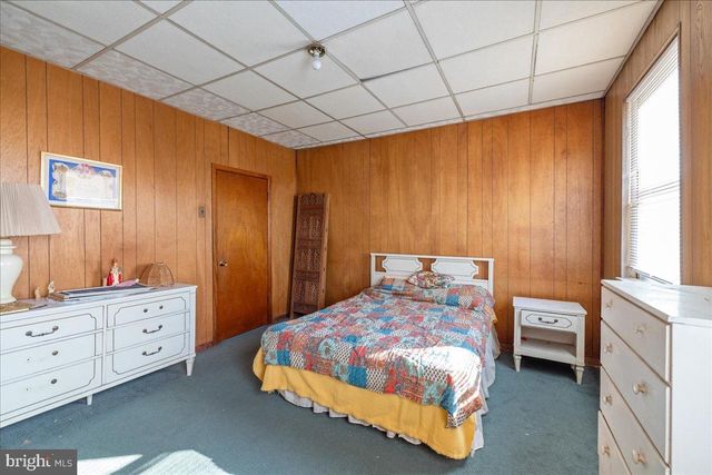 1229 JACKSON ST, Philadelphia, PA 19148