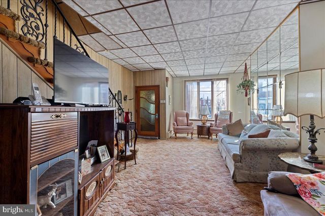 1229 JACKSON ST, Philadelphia, PA 19148