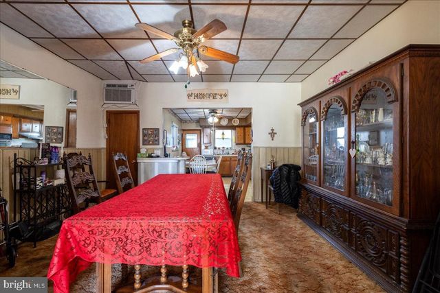 1229 JACKSON ST, Philadelphia, PA 19148