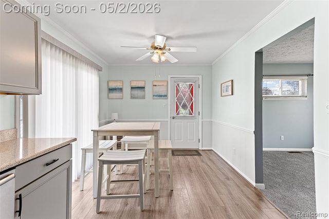 32732 Comanche Street, Westland, MI 48185