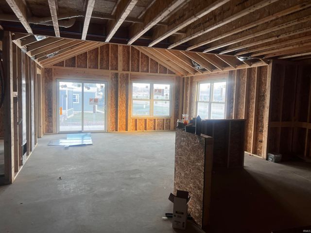 2079 Willow Bend, Huntington, IN 46750