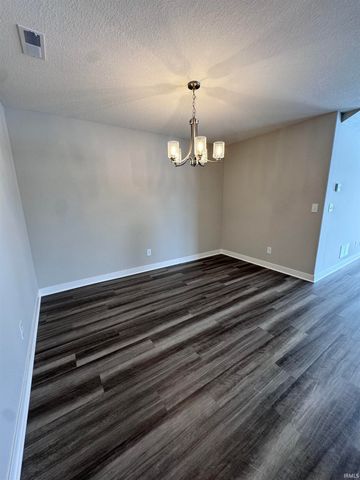 2079 Willow Bend, Huntington, IN 46750